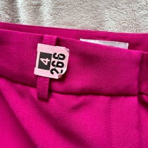 Laura fuchsia dress pant, worn once, freshly dry cleaned. Sz 10P.